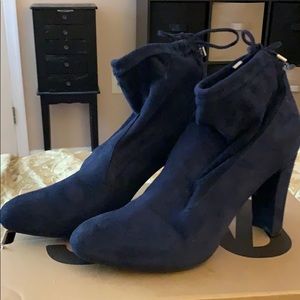 Unisa Blue Suede Bootie Size 9